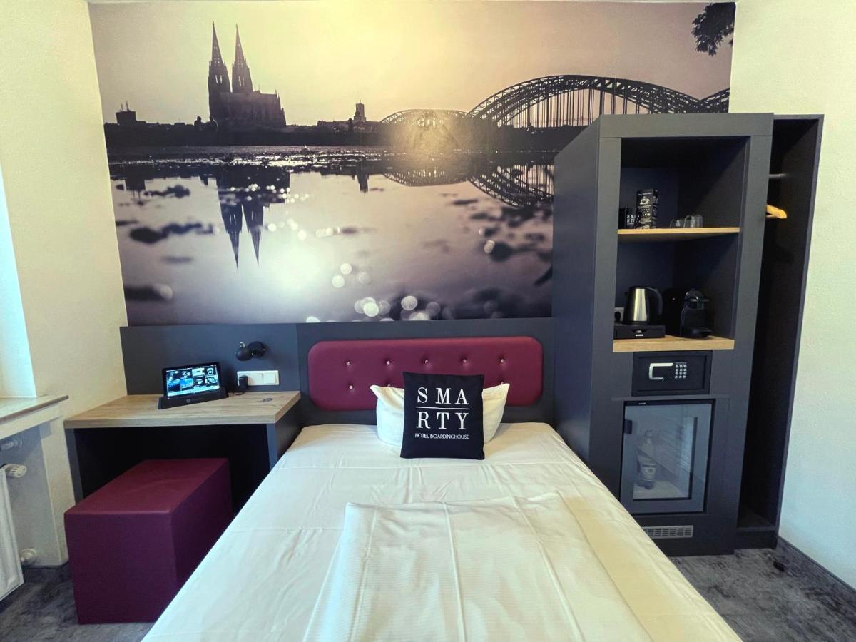 Smarty Cologne Dom Hotel - Boardinghouse - Kontaktloser Self Check-In Ngoại thất bức ảnh