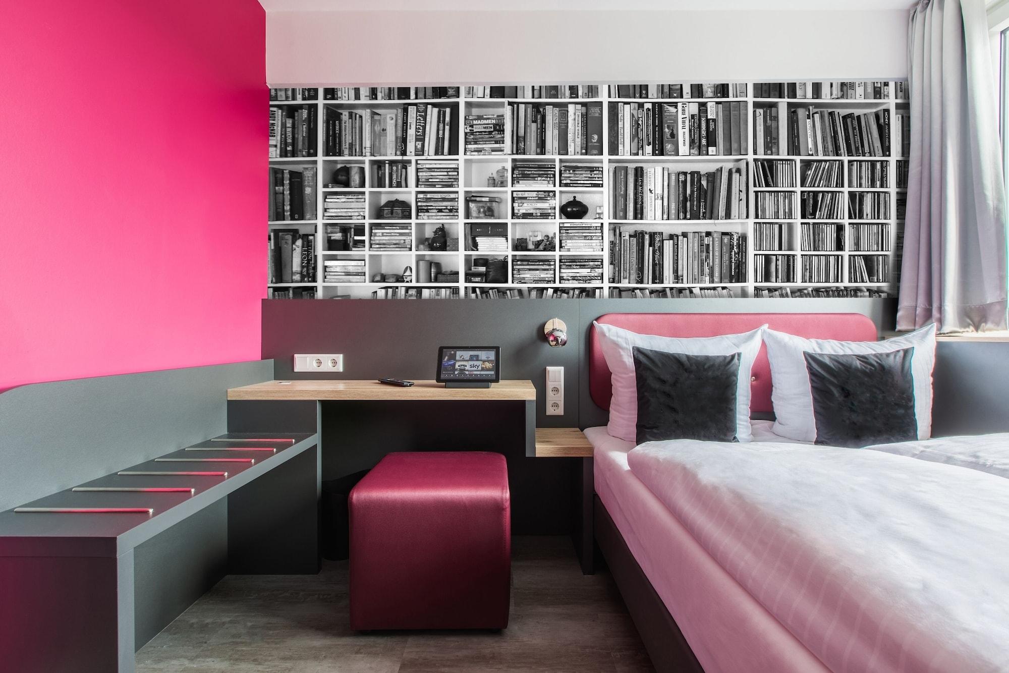 Smarty Cologne Dom Hotel - Boardinghouse - Kontaktloser Self Check-In Ngoại thất bức ảnh