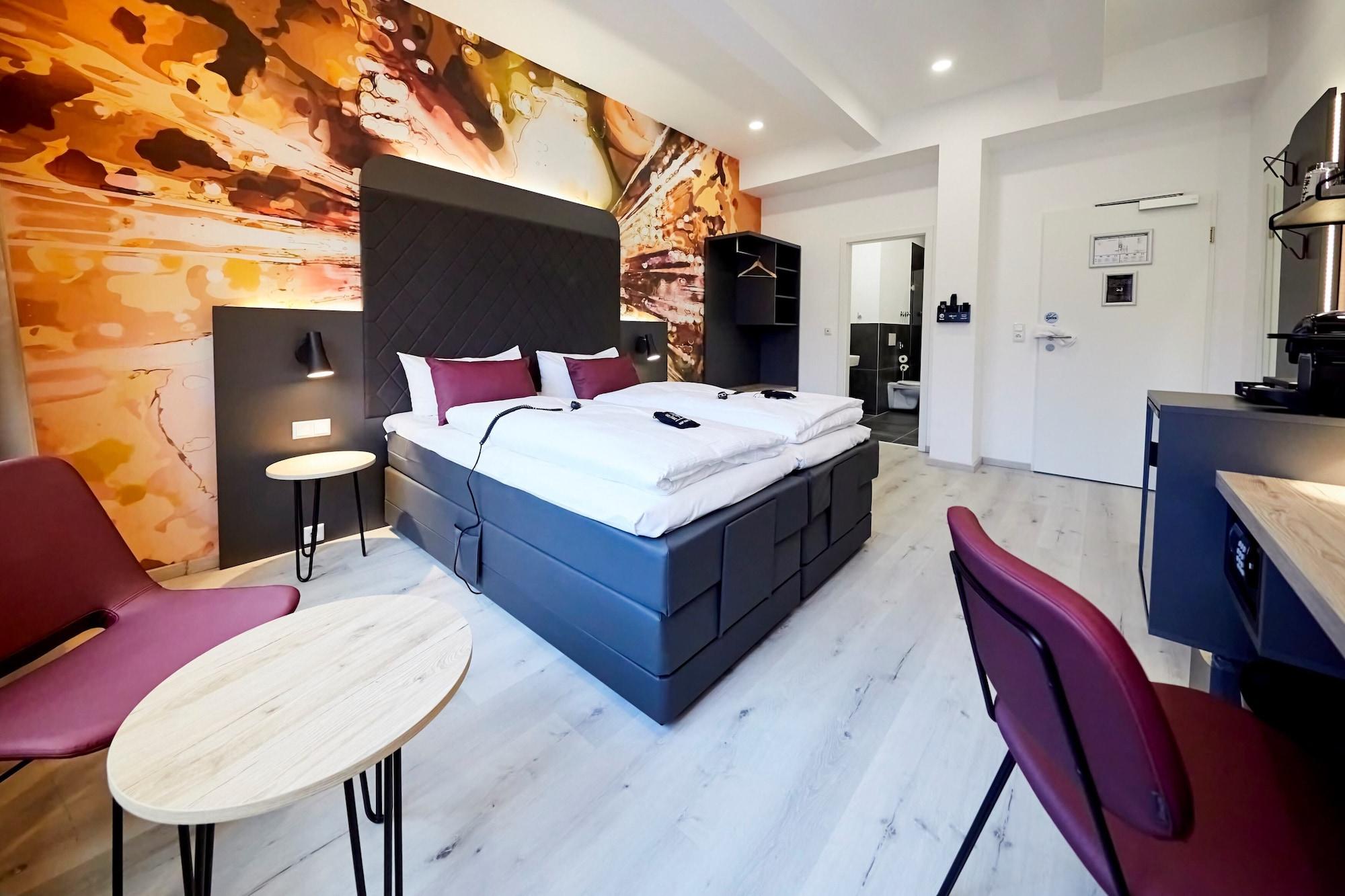 Smarty Cologne Dom Hotel - Boardinghouse - Kontaktloser Self Check-In Ngoại thất bức ảnh