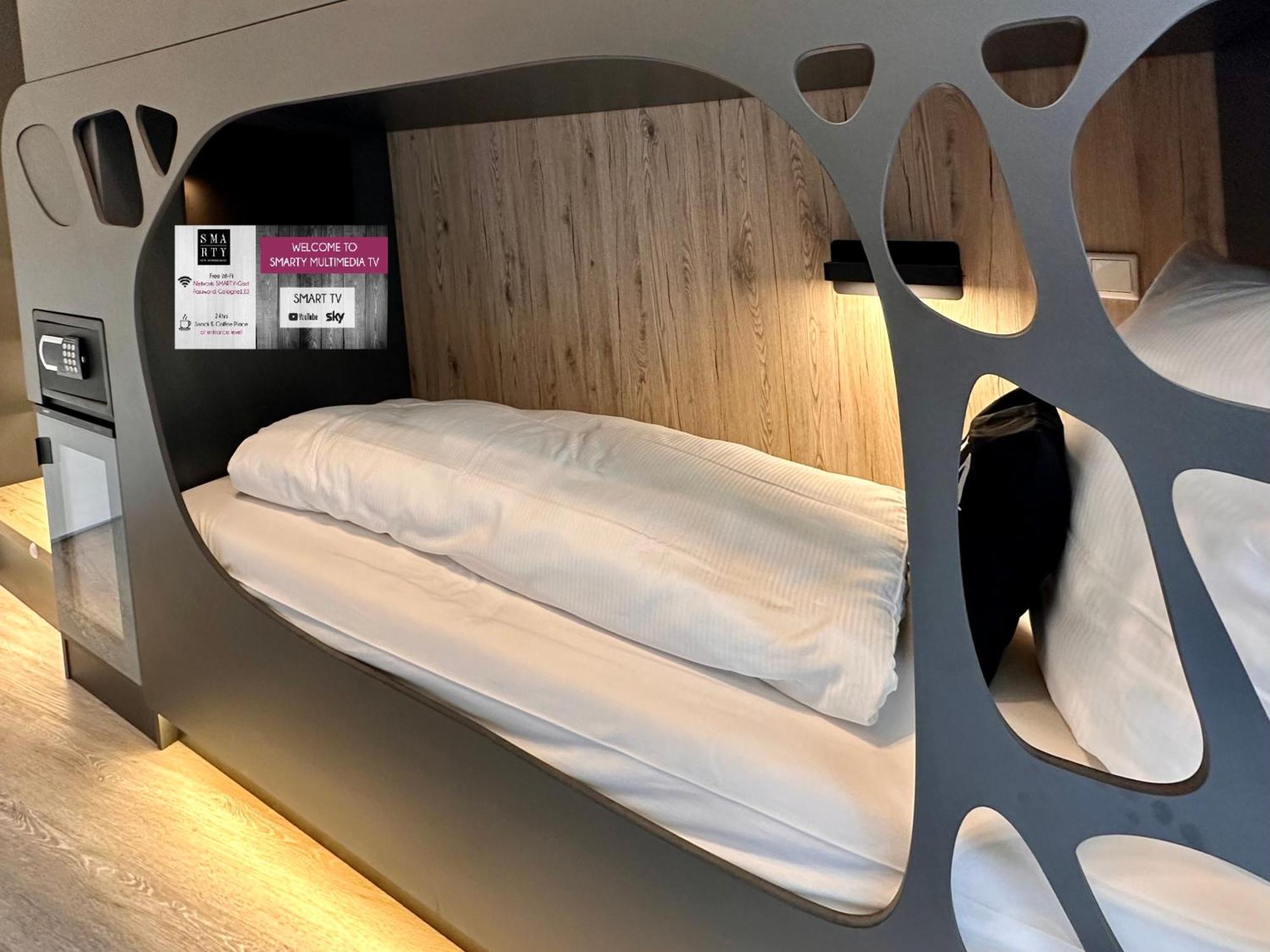 Smarty Cologne Dom Hotel - Boardinghouse - Kontaktloser Self Check-In Ngoại thất bức ảnh