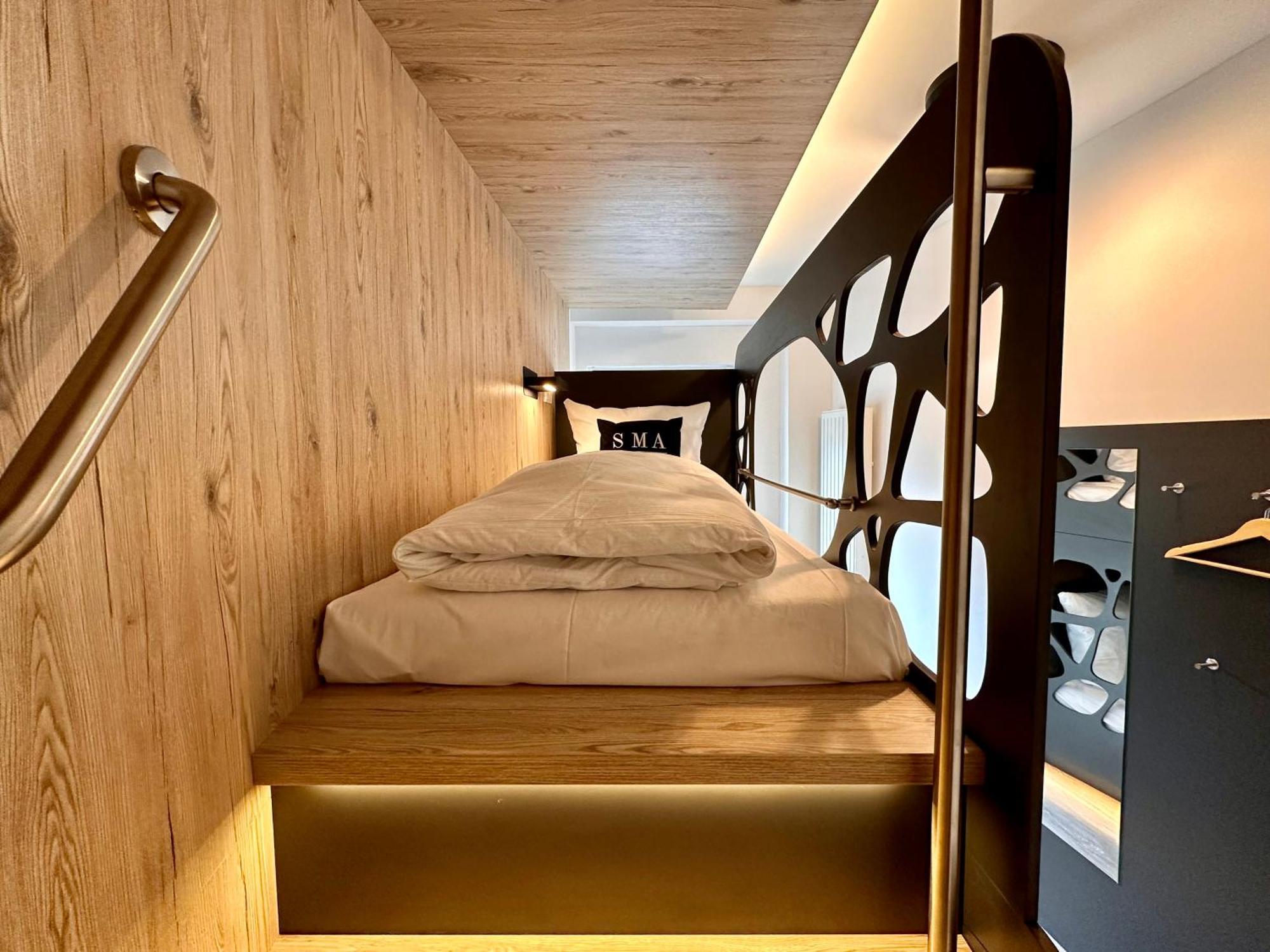 Smarty Cologne Dom Hotel - Boardinghouse - Kontaktloser Self Check-In Ngoại thất bức ảnh