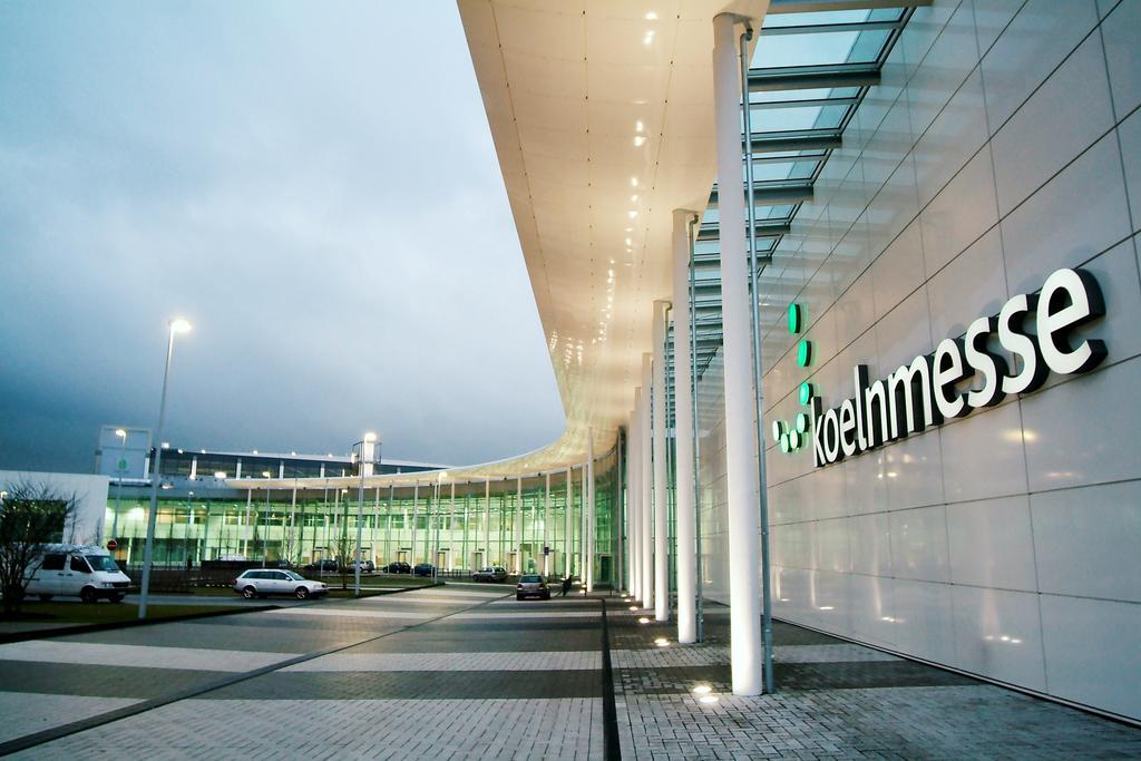 Smarty Cologne Dom Hotel - Boardinghouse - Kontaktloser Self Check-In Ngoại thất bức ảnh